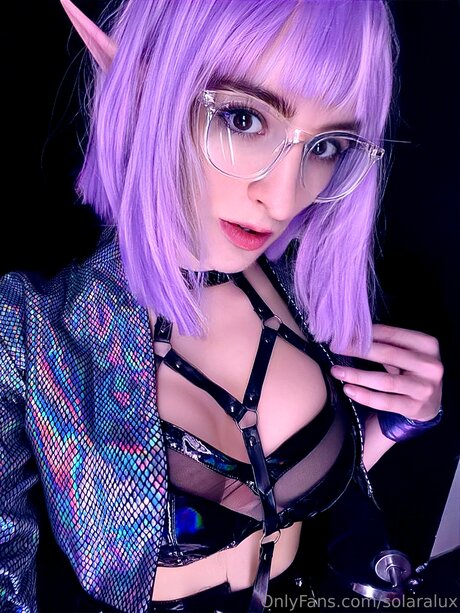 Naakte gelekte OnlyFans-foto van Evelynvex