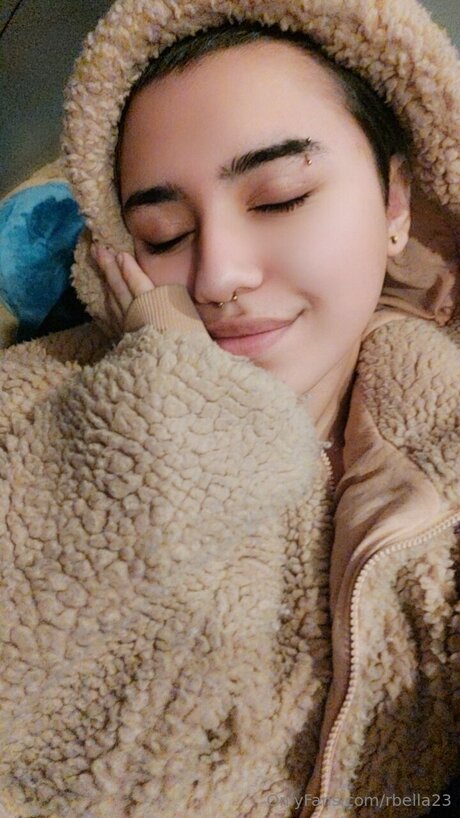 Rbella23