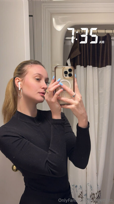 Bridgett Ttt  nude leaked OnlyFans photo