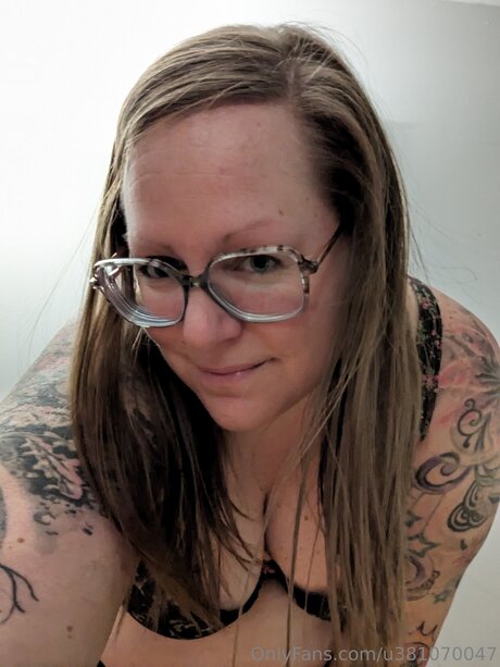 Naken lekkede OnlyFans-bilde av U381070047