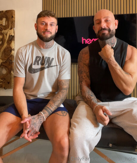 Naken lekkede OnlyFans-bilde av Motor Hole