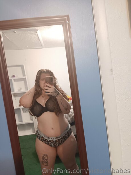 Foto desnuda filtrada de OnlyFans de Victoriababes