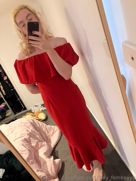 Foxy Femboyyy