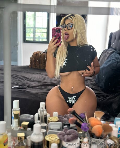 Latinaabarbiex