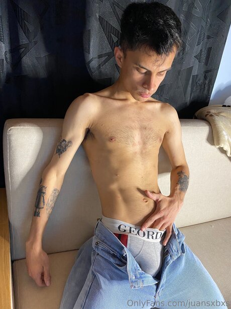 Naken läckt OnlyFans-bild av Juansxbxs