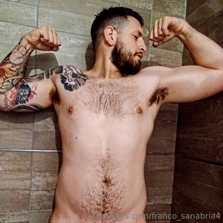 Naken läckt OnlyFans-bild av Franco Sanabria4