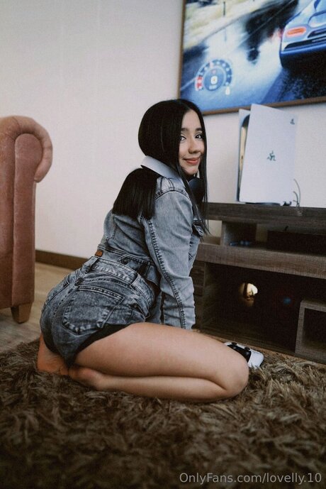 Lovelly 10