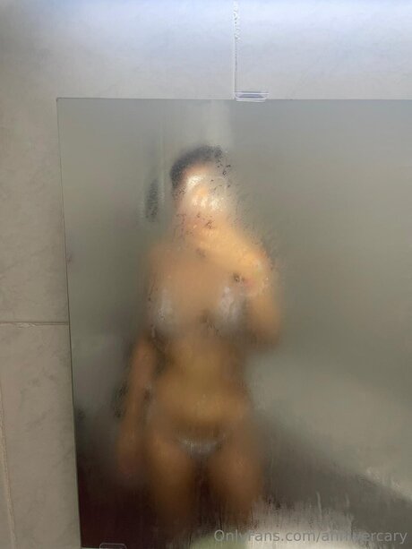 Nahá fotka uniklých OnlyFans od Annivercary