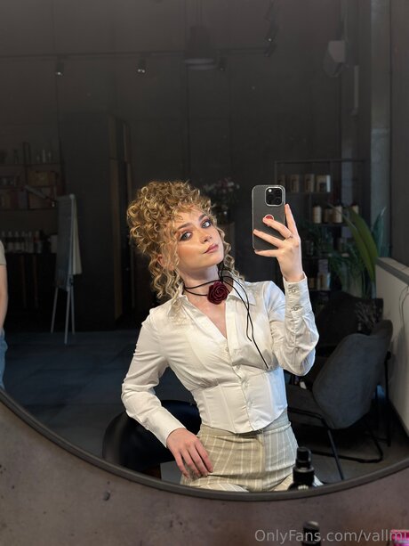 Foto desnuda filtrada de OnlyFans de Vallmi