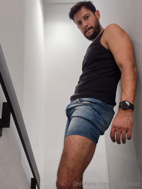Naken läckt OnlyFans-bild av Daaddyhott
