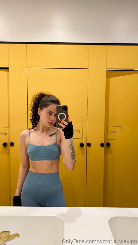 Nahá fotka uniklých OnlyFans od Victoria Viavipp