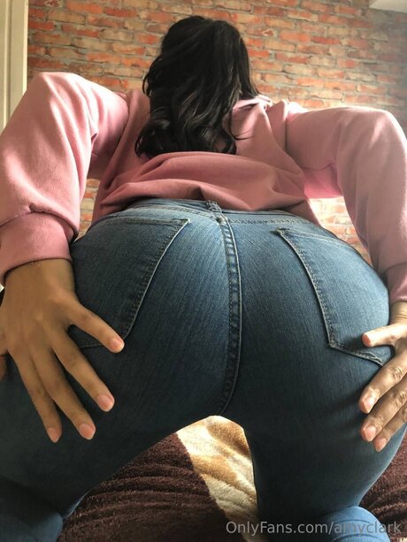 Naken lekkede OnlyFans-bilde av Amyclark
