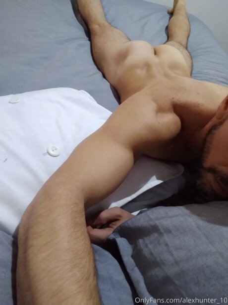 Naken lekkede OnlyFans-bilde av Alexhunter 10