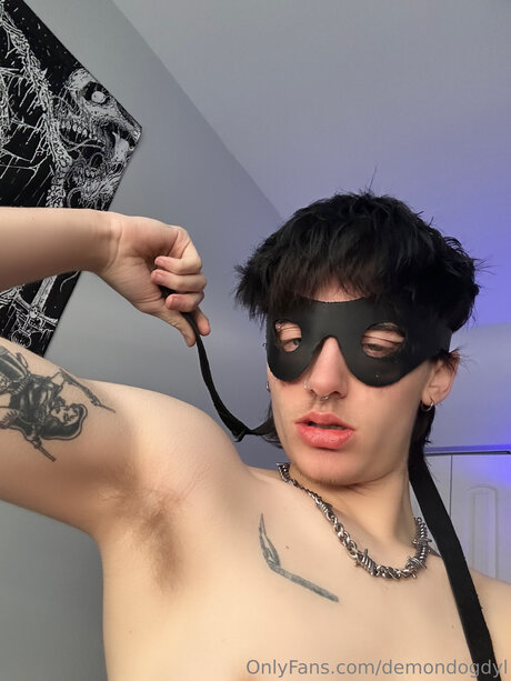 Foto di nudo di fuga di OnlyFans di Demondogdyl