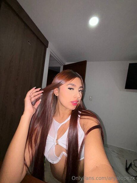 Aryalopezx