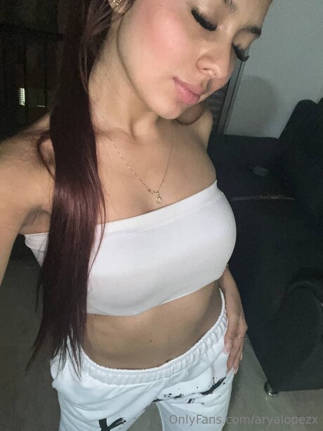 Aryalopezx
