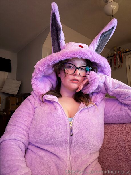 Nacktes geleaktes OnlyFans-Foto von Lilsuccuwubus