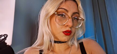 Обнаженная фотография утечки OnlyFans от Cherrygoth