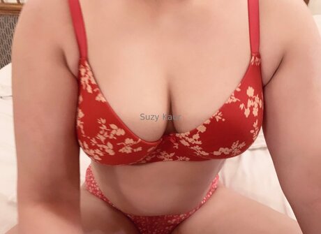 Naken lekkede OnlyFans-bilde av Suzykaur
