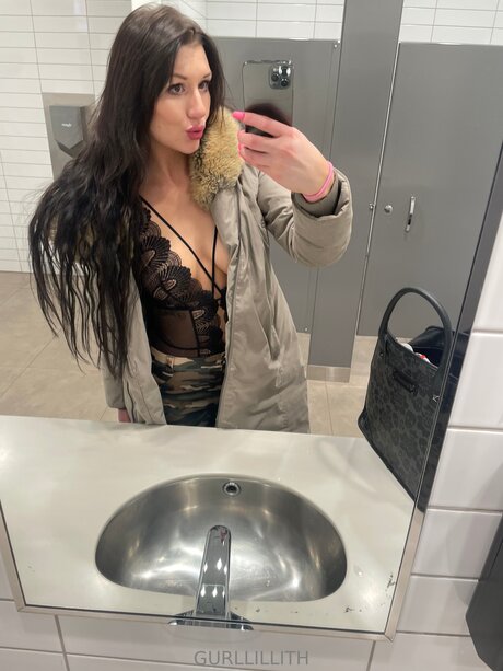 Girllillith
