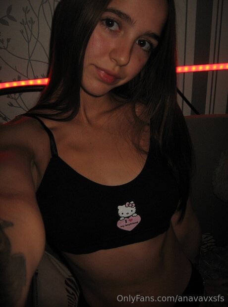 Anavavxsfs