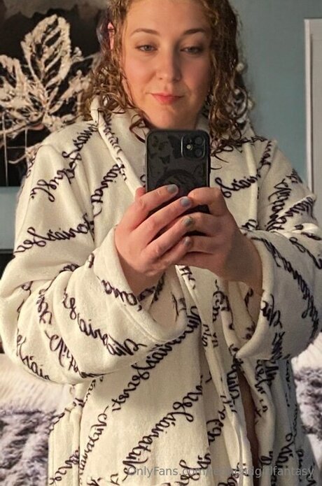 Nahá fotka uniklých OnlyFans od Redheadgirlfantasy