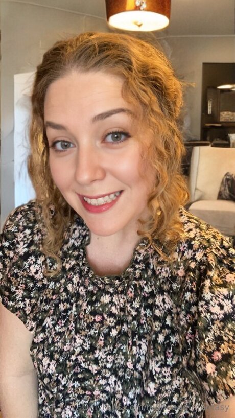 Redheadgirlfantasy