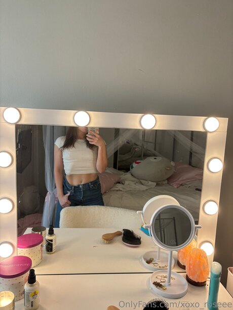 Naken läckt OnlyFans-bild av Xoxo Roseee