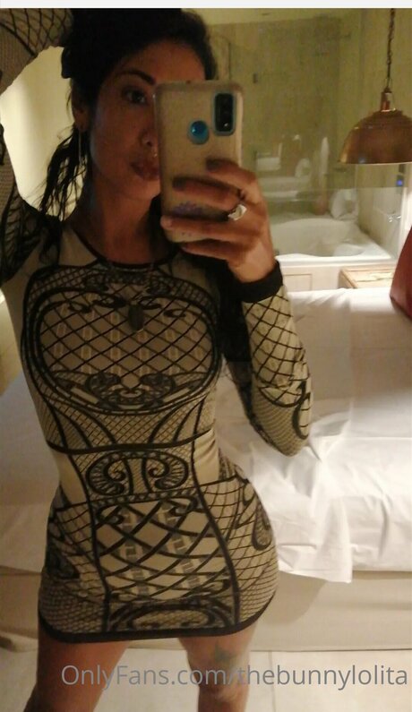 Sexybunnylola
