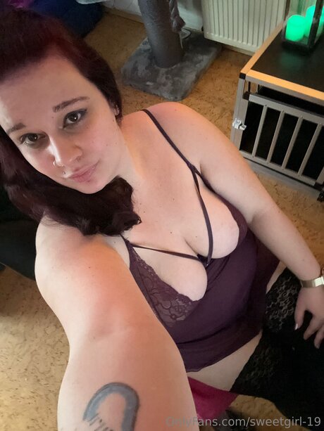 Naken läckt OnlyFans-bild av Sweetgirl 19