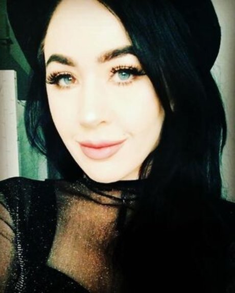 Nahá fotka uniklých OnlyFans od Lucieluv