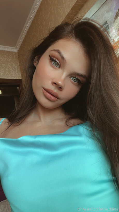 Nahá fotka uniklých OnlyFans od Kseni
