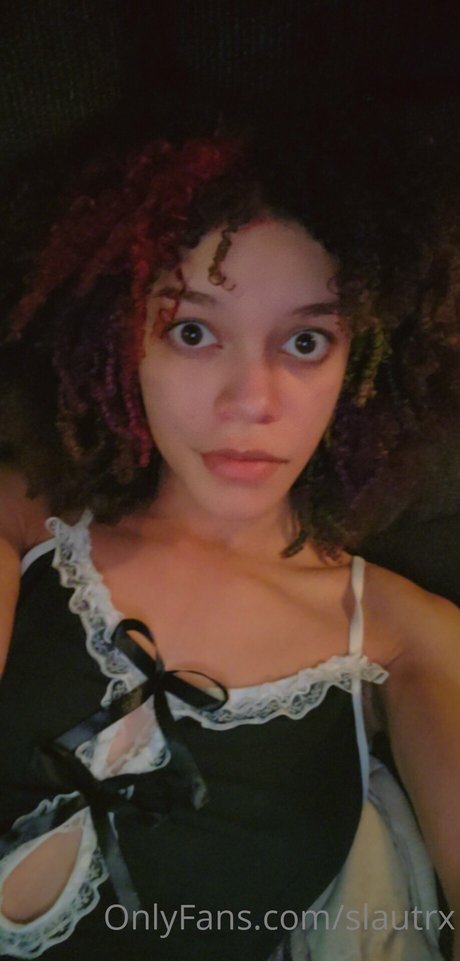 Nahá fotka uniklých OnlyFans od Slautrx