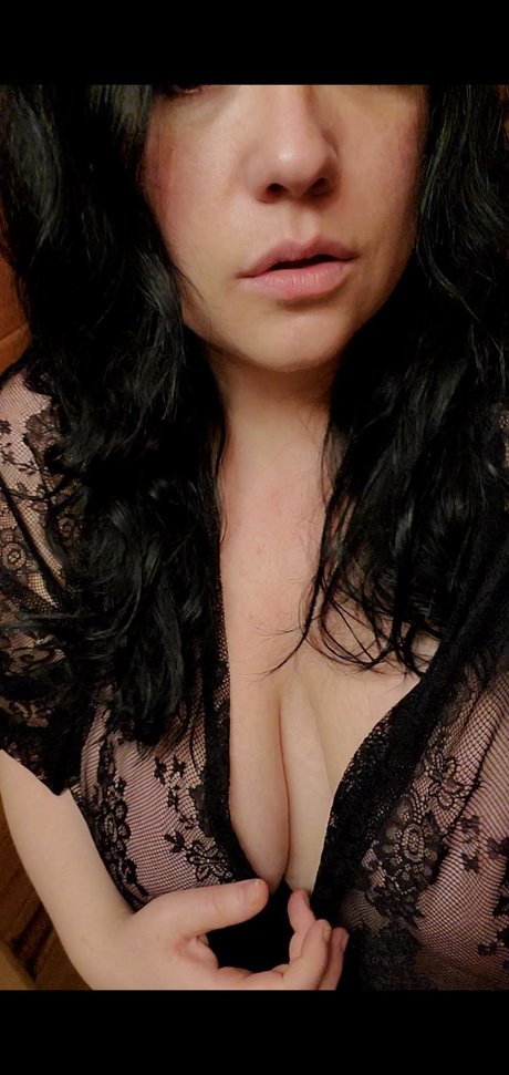 Jade With The Boobs