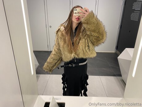 Naken läckt OnlyFans-bild av Bby Nicoletta