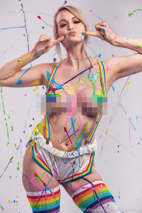 Naakte gelekte OnlyFans-foto van Danielledenicola