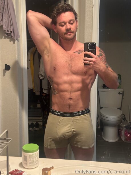 Crankinit  nude leaked OnlyFans photo