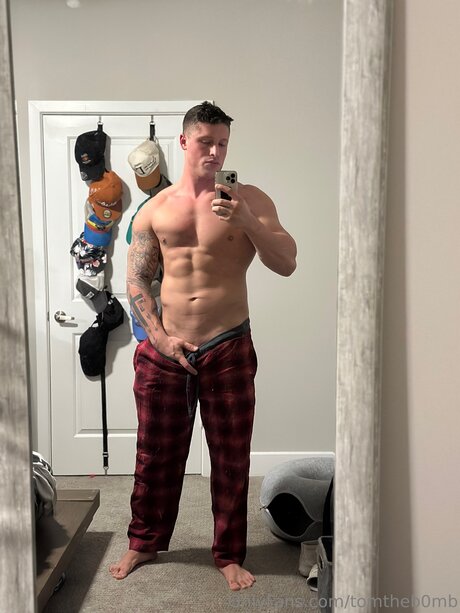 Tomtheb0mb  nude leaked OnlyFans photo