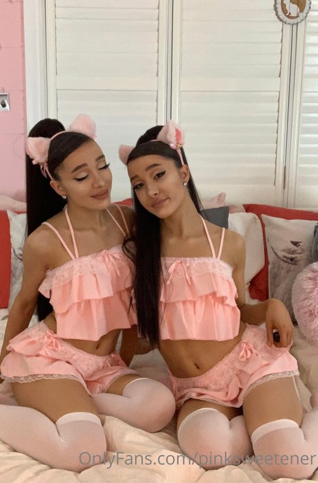 Nøgent lækket OnlyFans-billede af Pink Sweetener