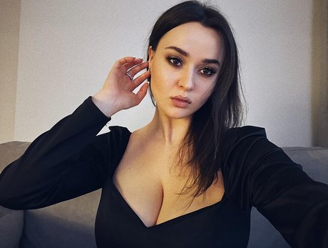 Nagie wyciekłe zdjęcie OnlyFans od Olga Boiko
