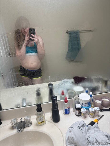 Kinarofficial  nude leaked OnlyFans photo