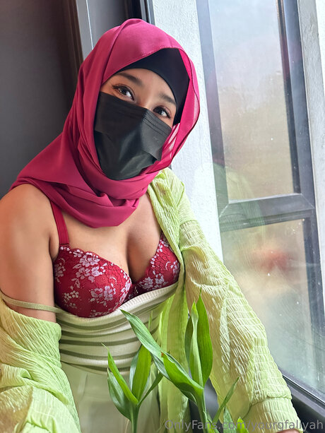 Naken lekkede OnlyFans-bilde av Yourgfaliyah