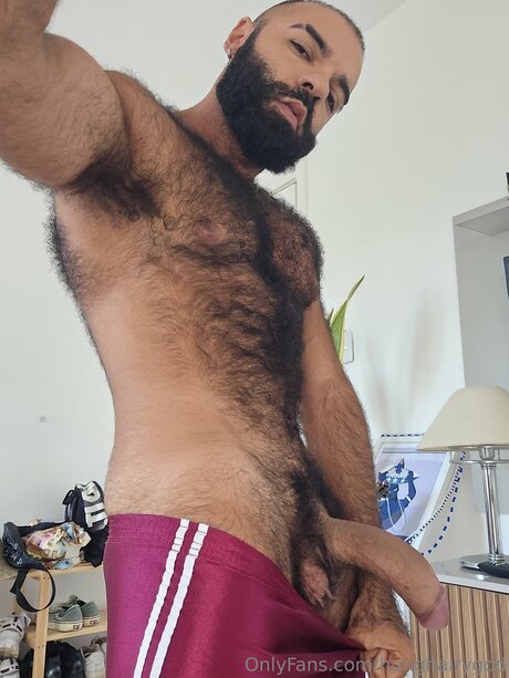 Foto desnuda filtrada de OnlyFans de Hunghairygod