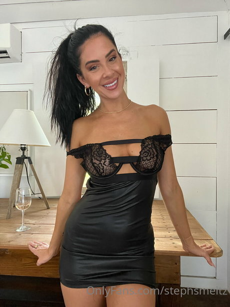 Stephanie Smeltz