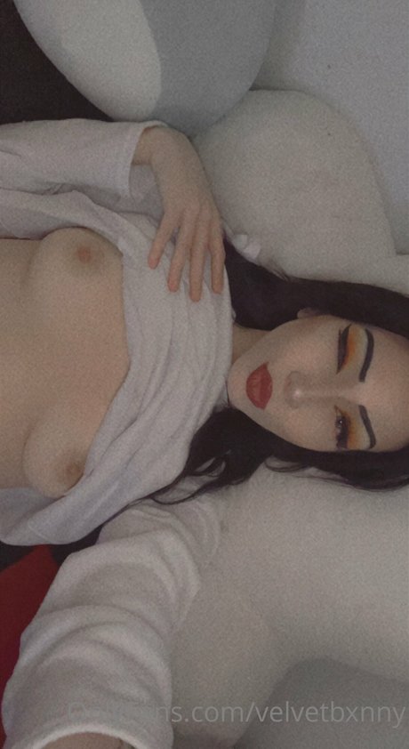 Nahá fotka uniklých OnlyFans od Hexdarling