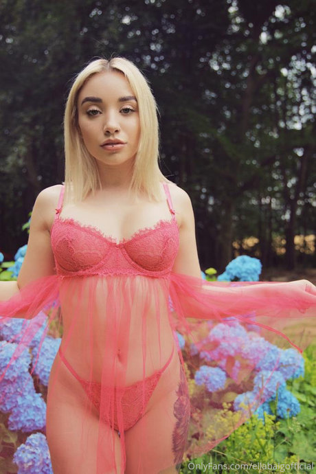 Ella Baig