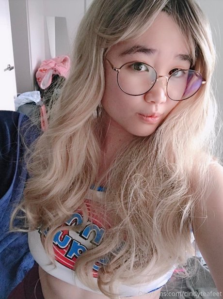 Nahá fotka uniklých OnlyFans od Cindy Tea