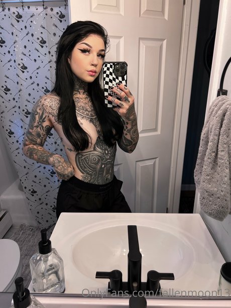 Naken lekkede OnlyFans-bilde av Briana Todd