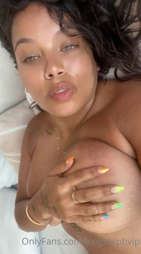 Nahá fotka uniklých OnlyFans od King Steph