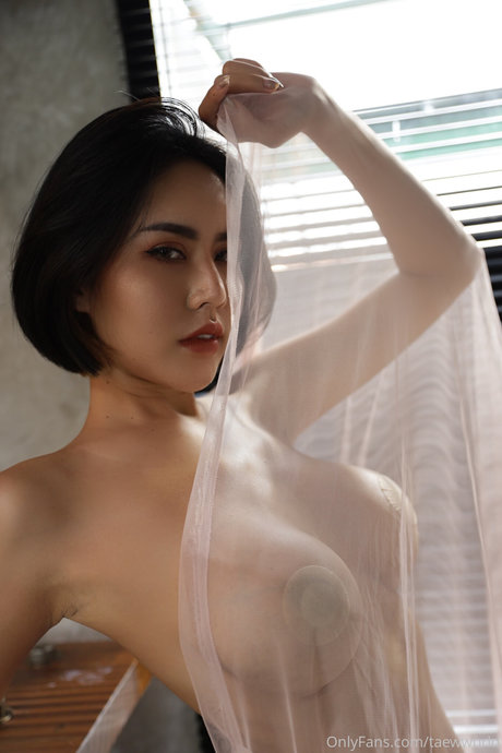 Taewwaw Kanyakan OnlyFans 유출 누드 사진